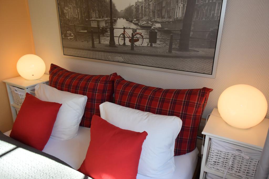 Ferienapartments Urlaub Und Meer Kuhlungsborn Bagian luar foto