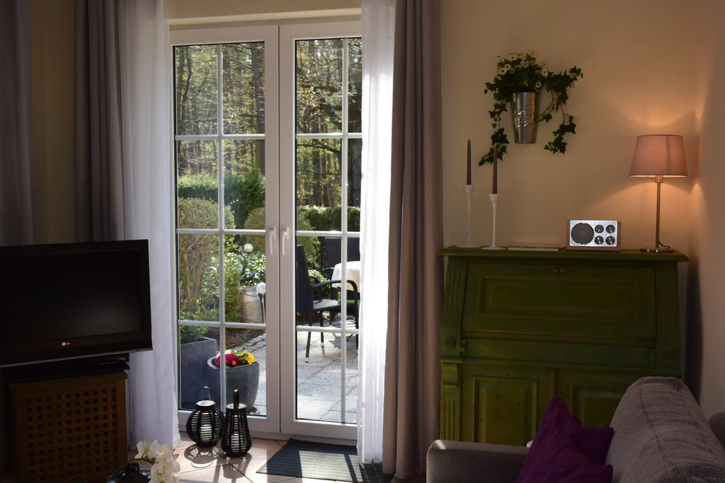 Ferienapartments Urlaub Und Meer Kuhlungsborn Bagian luar foto
