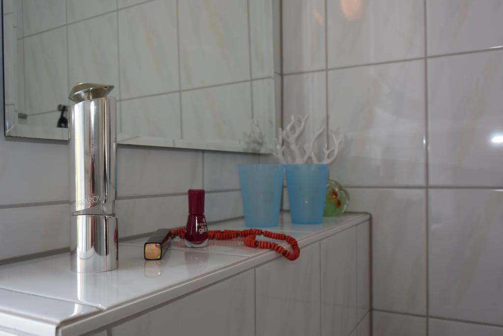 Ferienapartments Urlaub Und Meer Kuhlungsborn Bagian luar foto